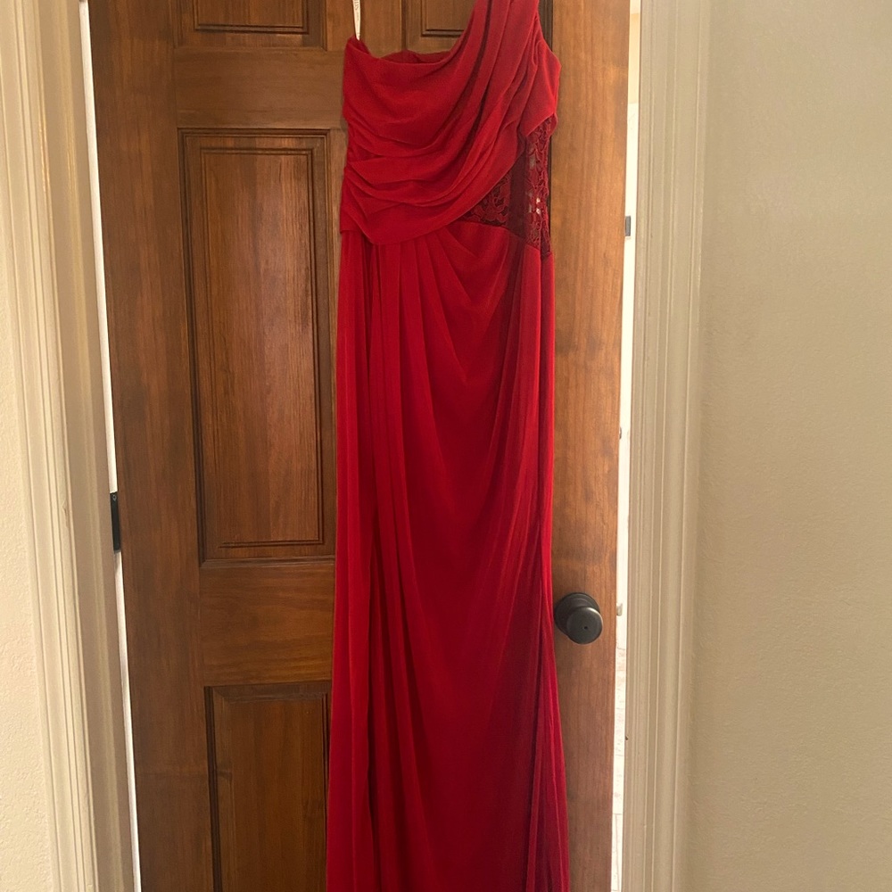 Bridesmaid dress size 6 no alterations
